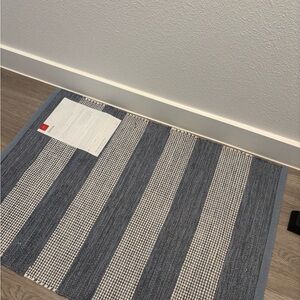 Classic Blue Striped Scatter Rug NWT Quality Sullivan Rugs Final Sale